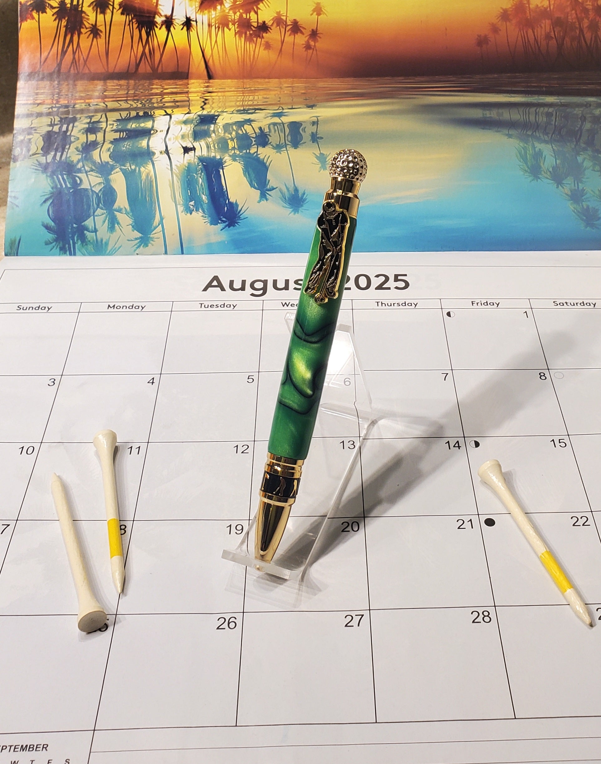 The Golf Green Pen: A Handcrafted Signature: