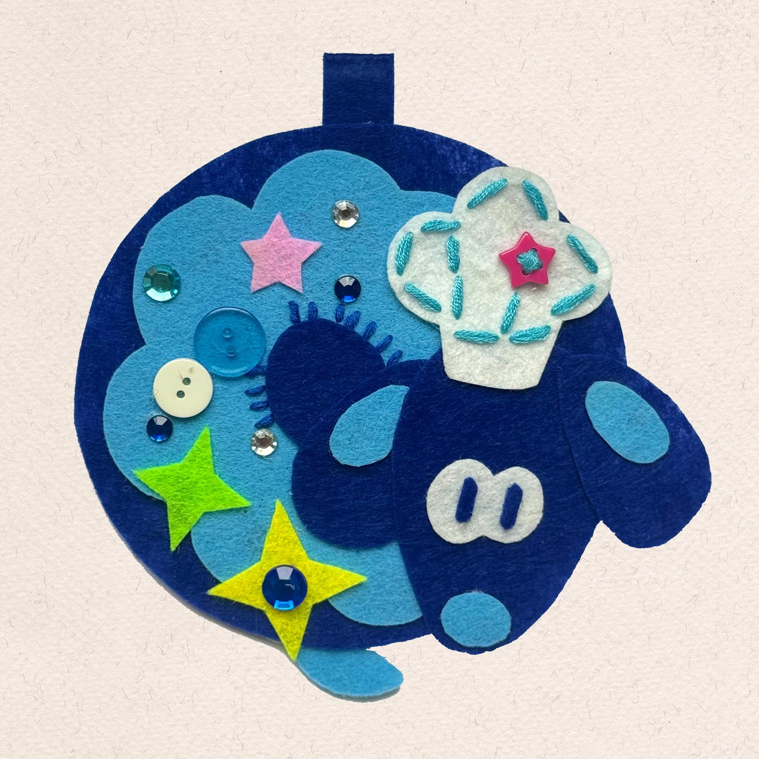 Donut Dog – Handmade Felt Card Holder (with Star Charm & Floral Strap)