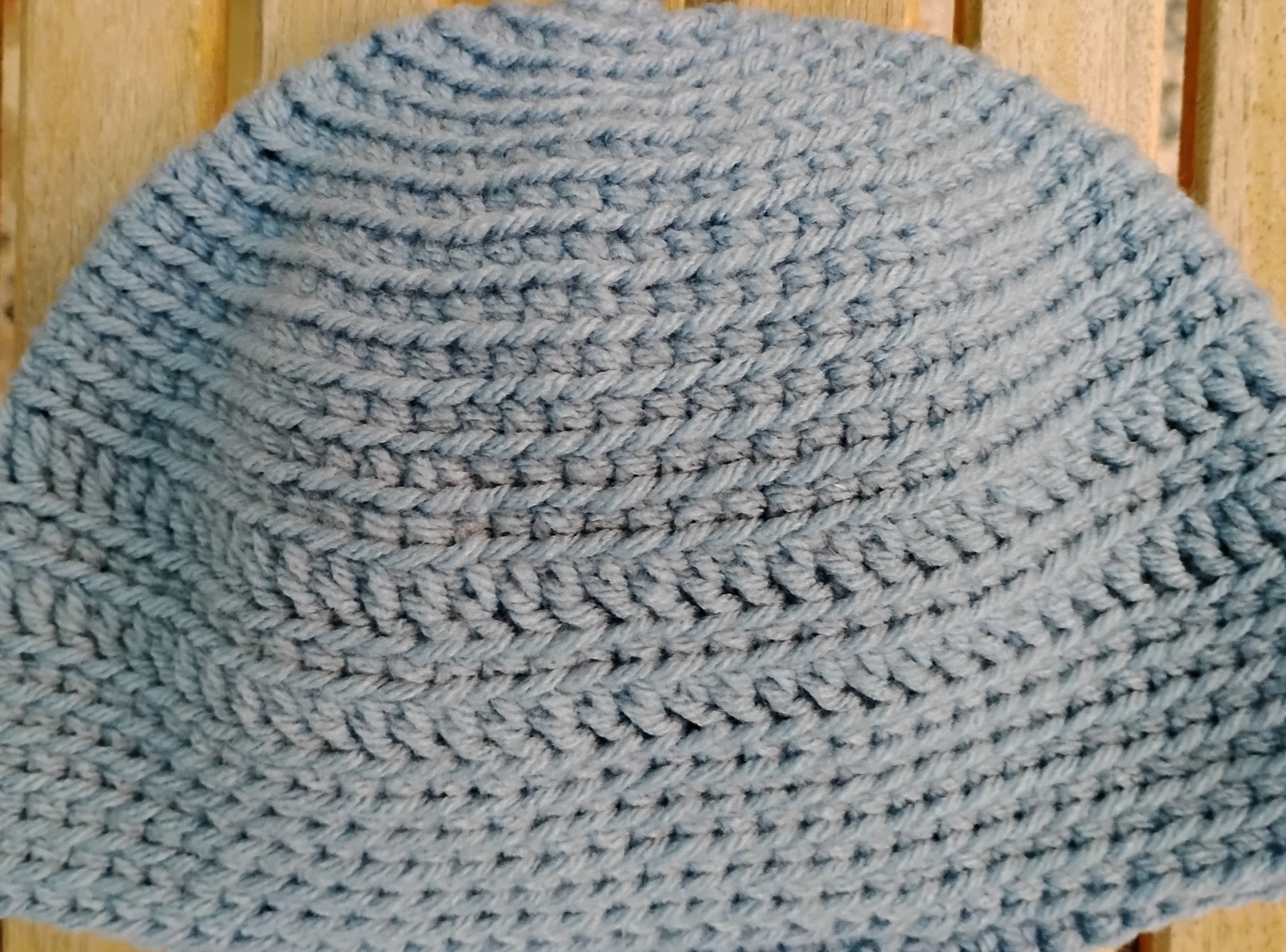 Hat B