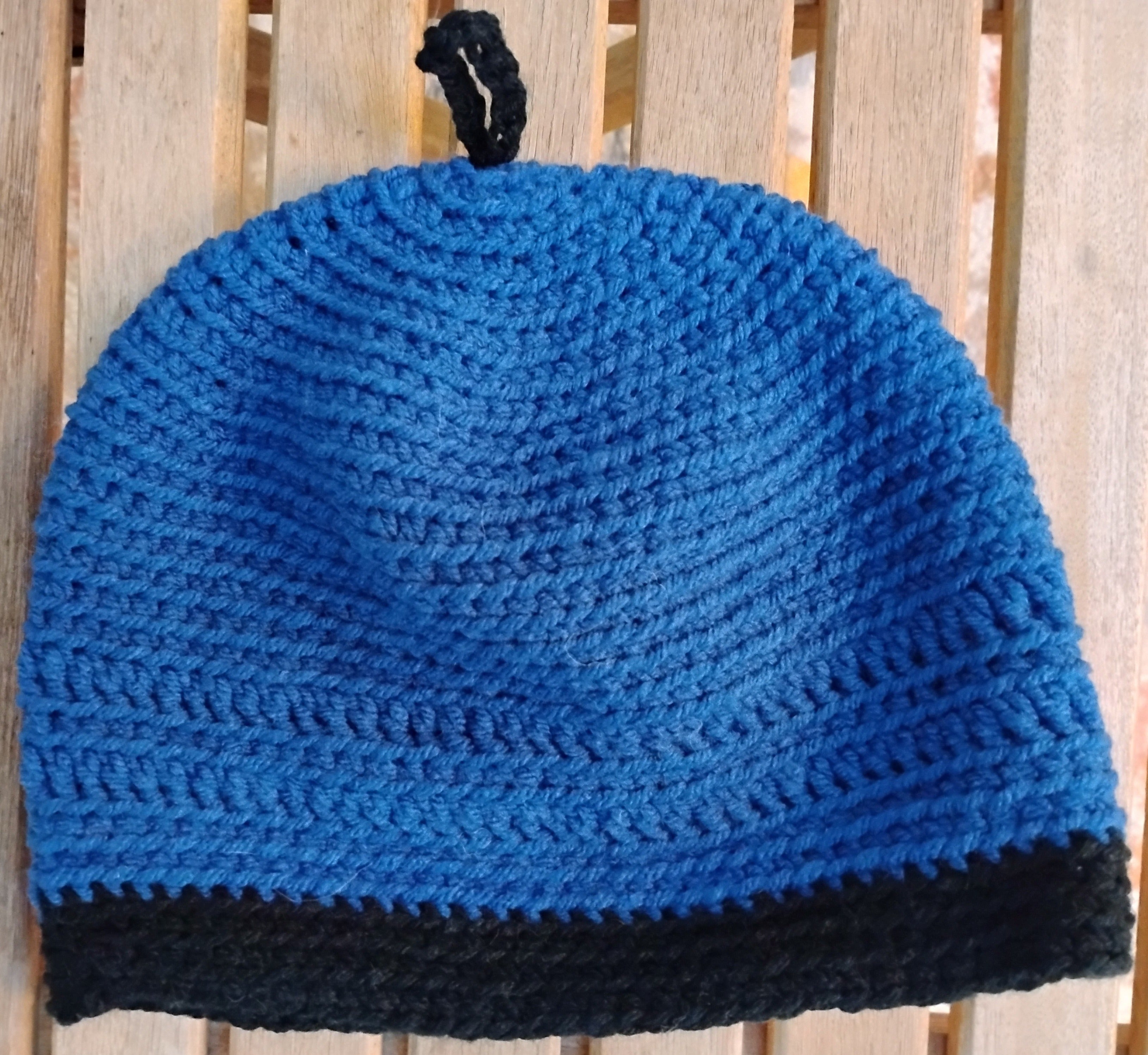 Hat F
