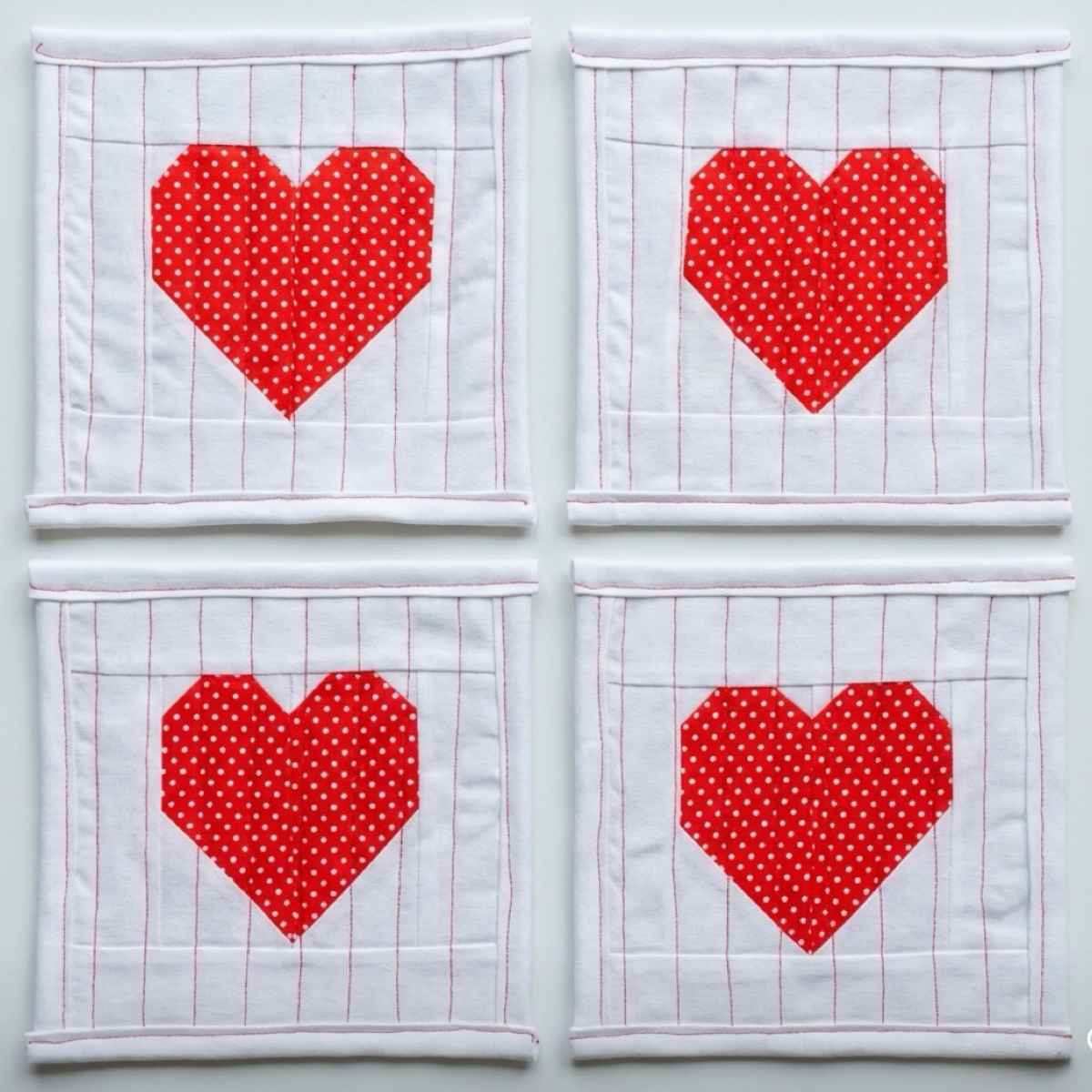 Heart mug rug